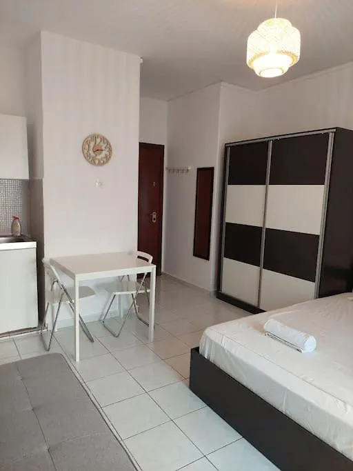 Seaview Studio Apartment Peraia