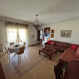 Ritsa Peraía